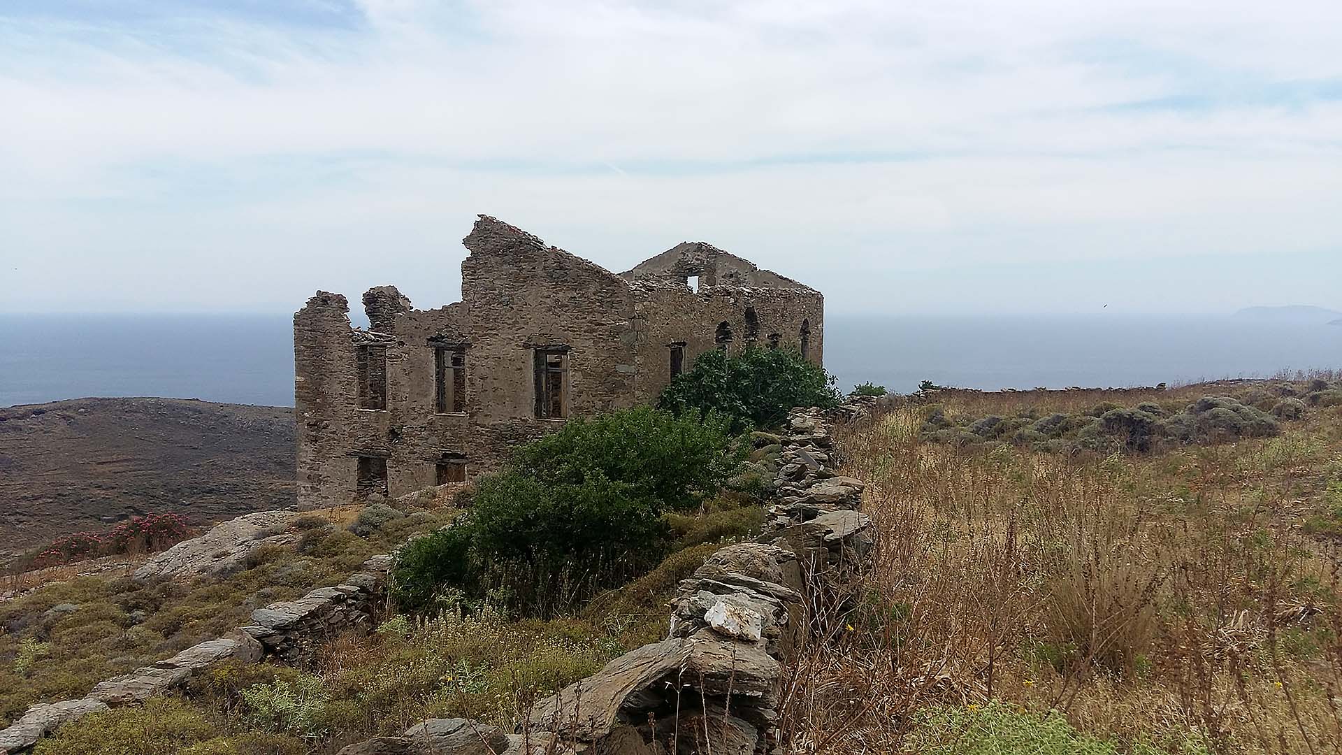 Accommodation in Kythnos island which was used in the past for the mining staff