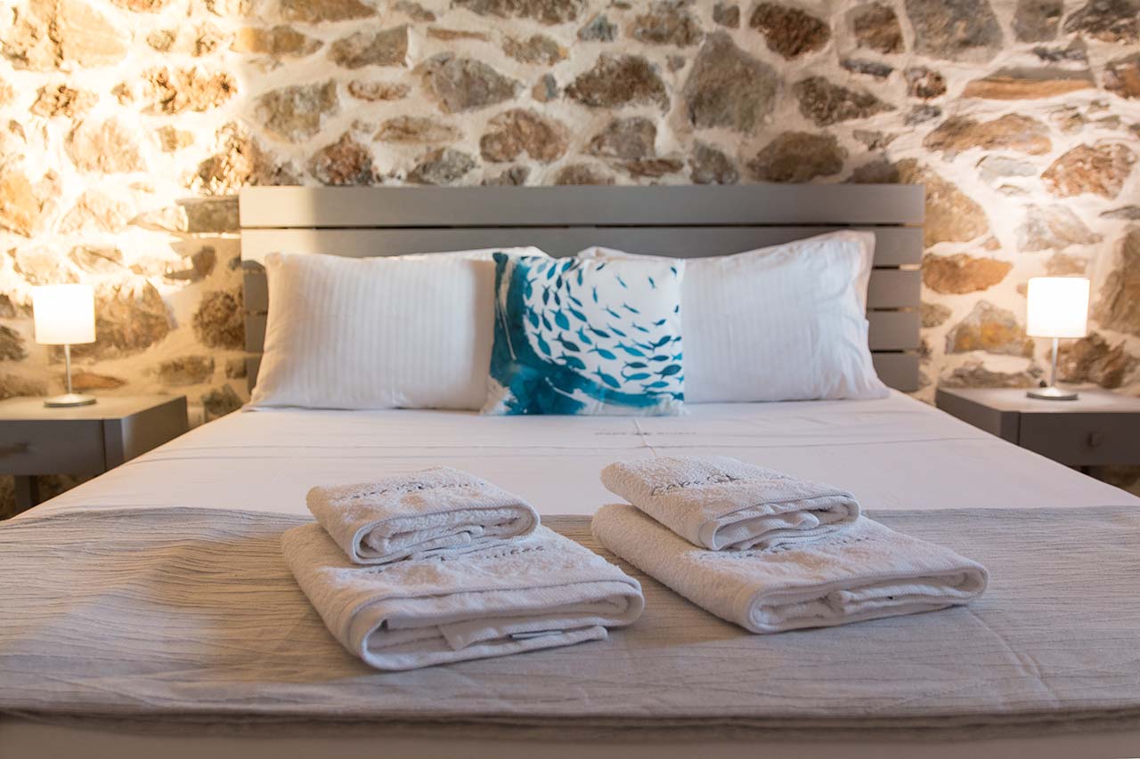 Staying in Vithos Suite