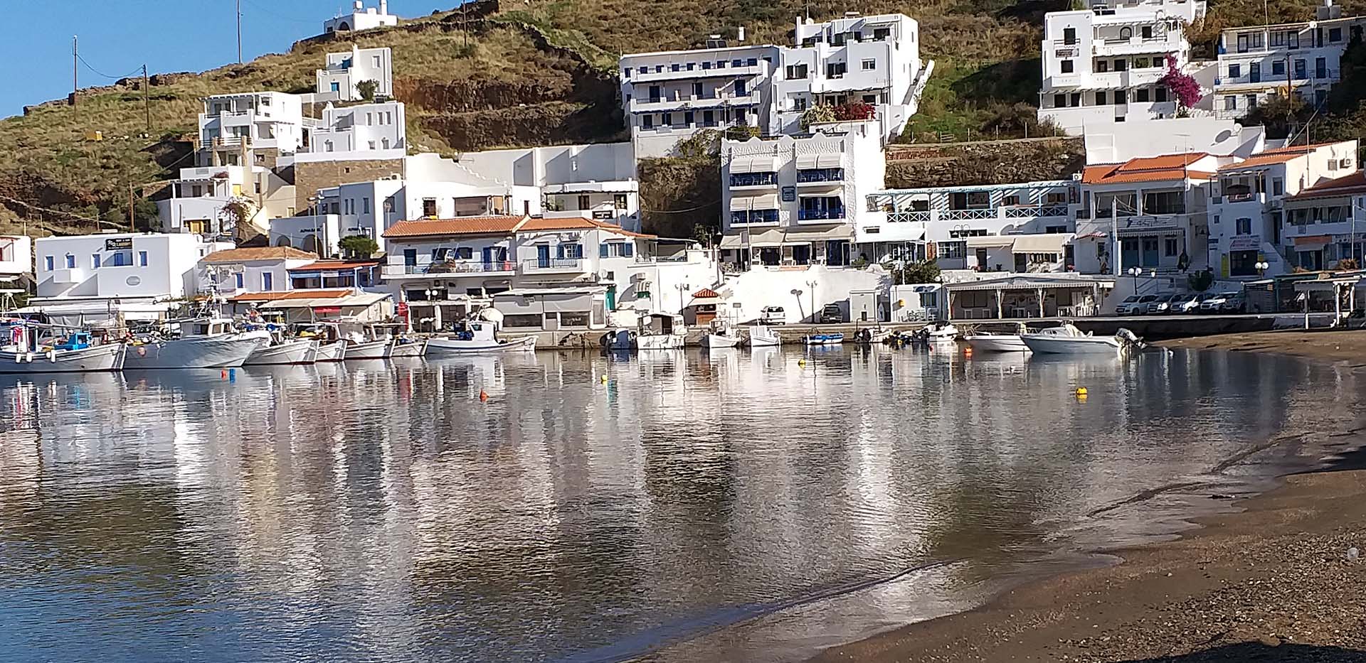 Sunshine in Merichas just before the New Year Eve