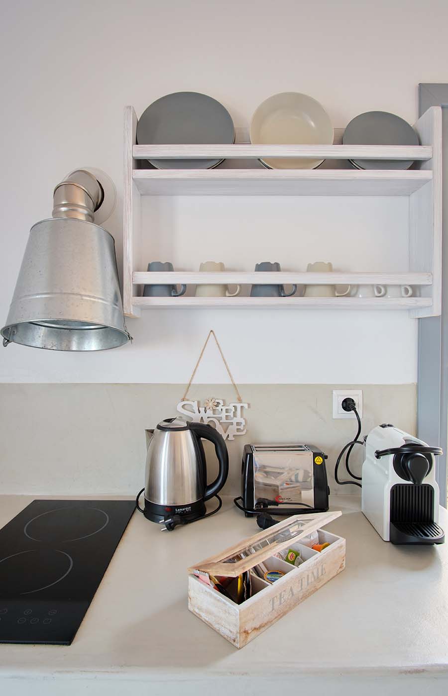 Geometrical shapes offer harmony in space